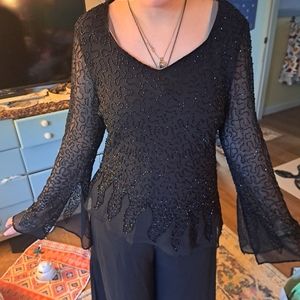 Vintage y2k silk beaded top with flowy sleeves, M